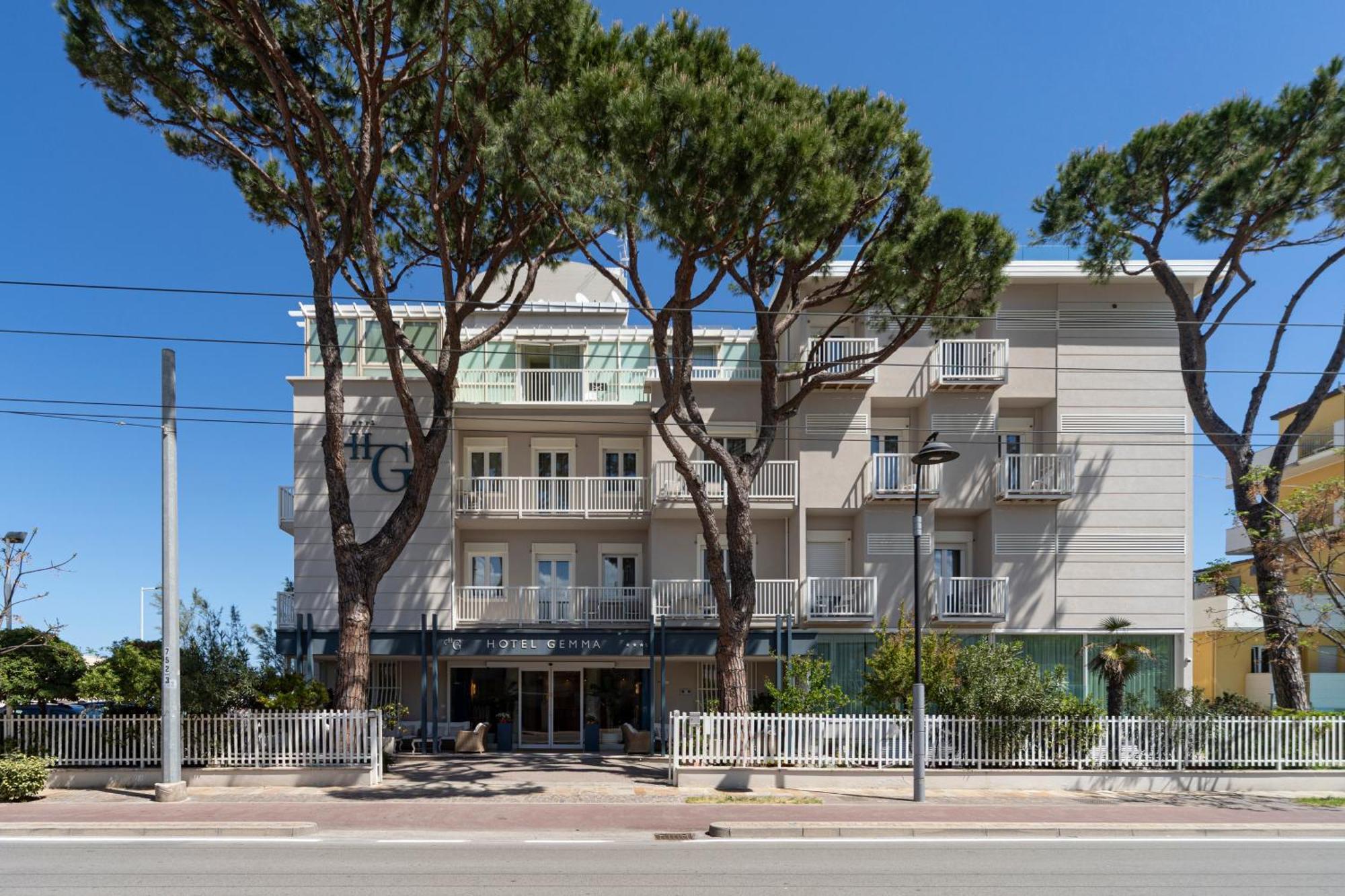 ריצ'יונה Hotel Gemma מראה חיצוני תמונה